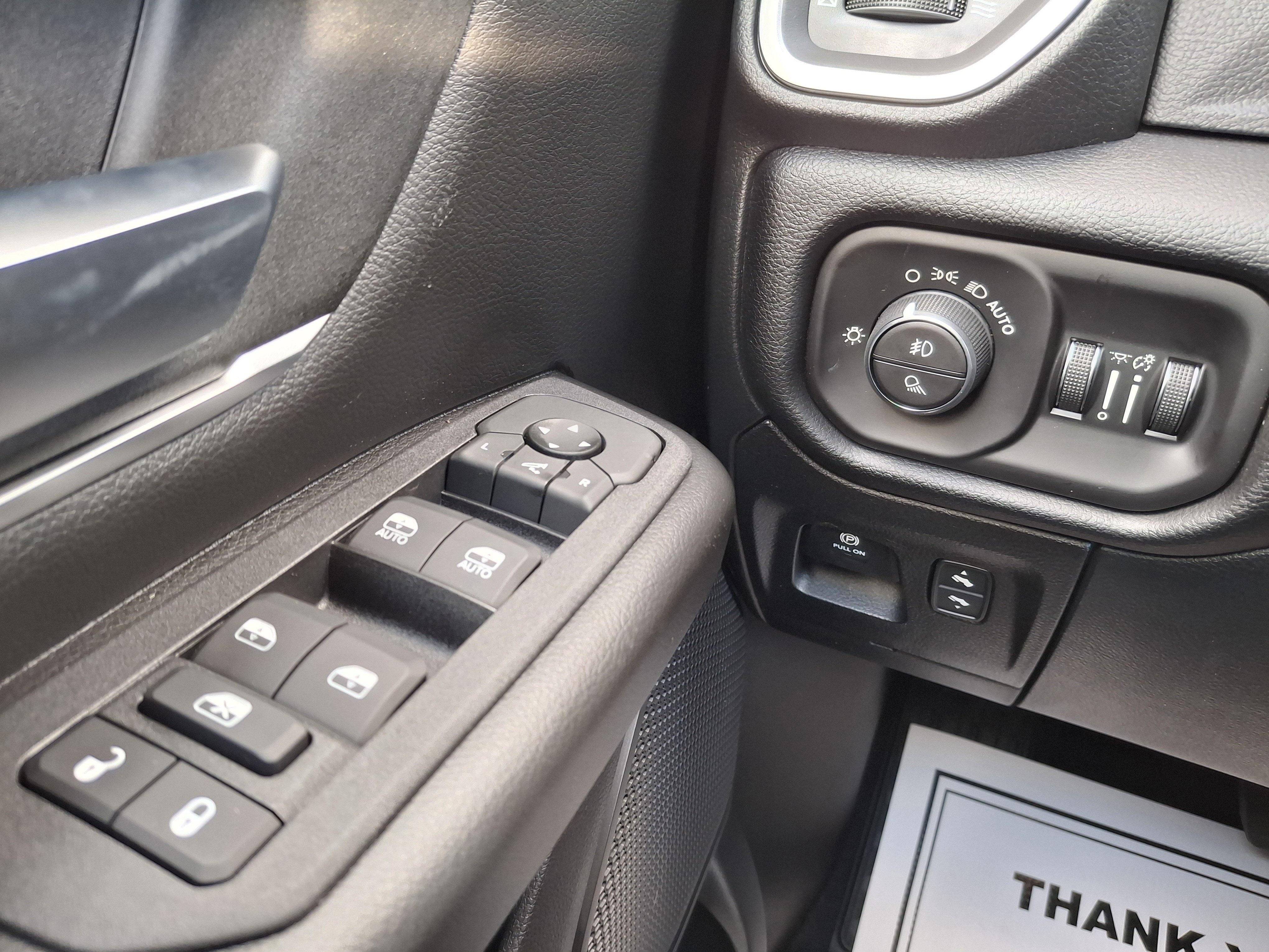 2026 RAM 1500 Big Horn 4x4 Crew Cab 5'7 Box