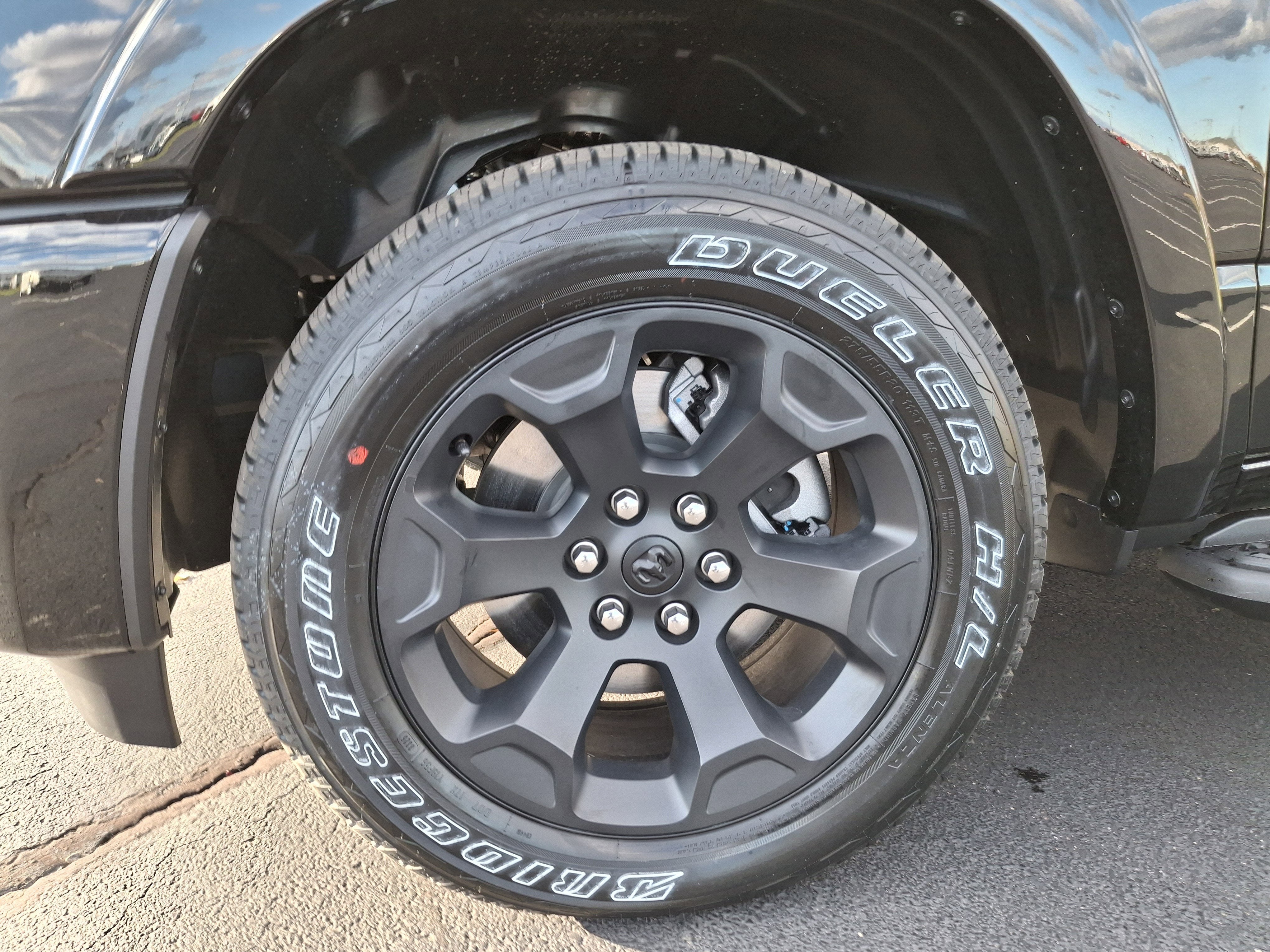 2026 RAM 1500 Big Horn 4x4 Crew Cab 5'7 Box