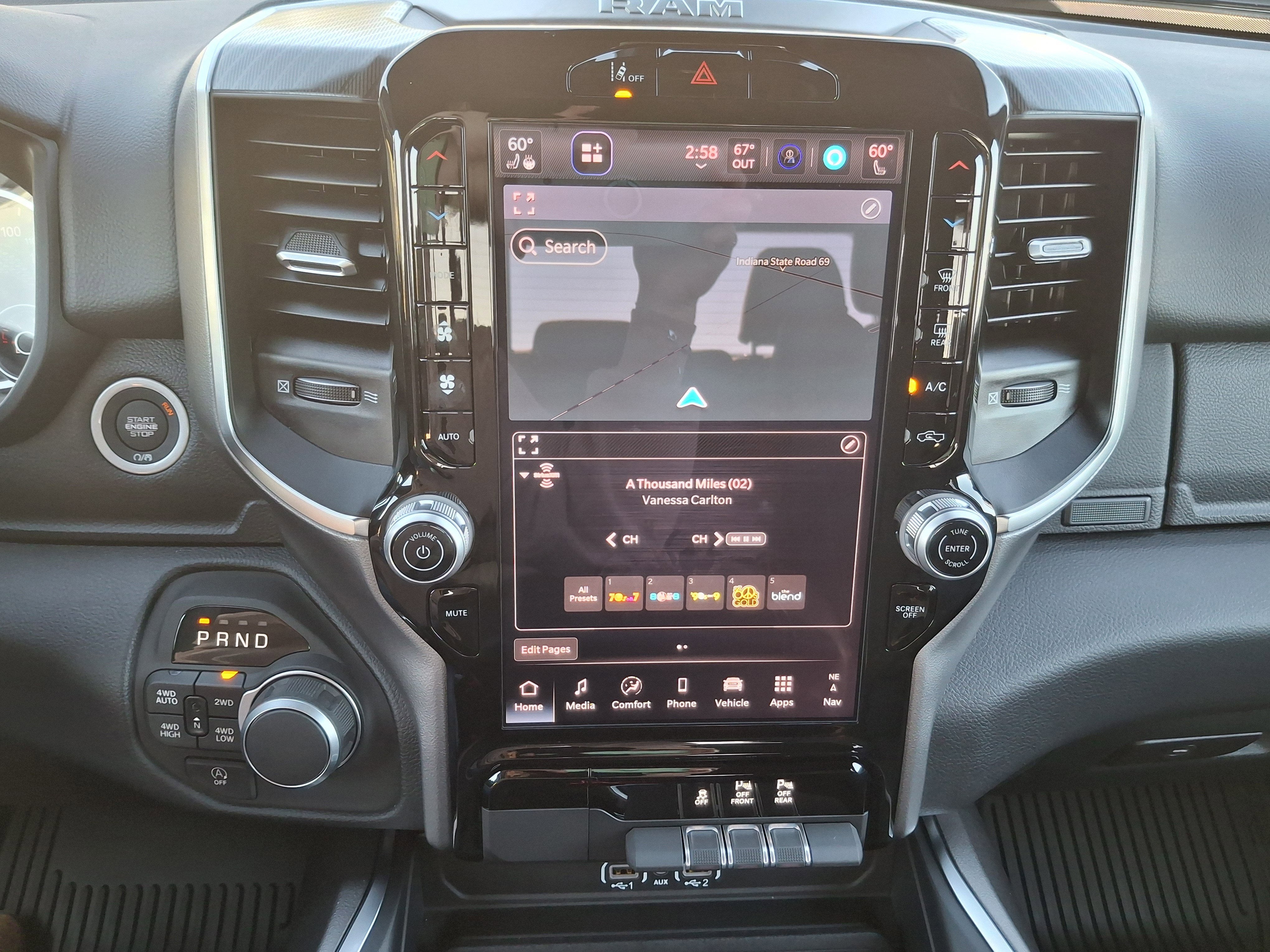 2026 RAM 1500 Big Horn 4x4 Crew Cab 5'7 Box