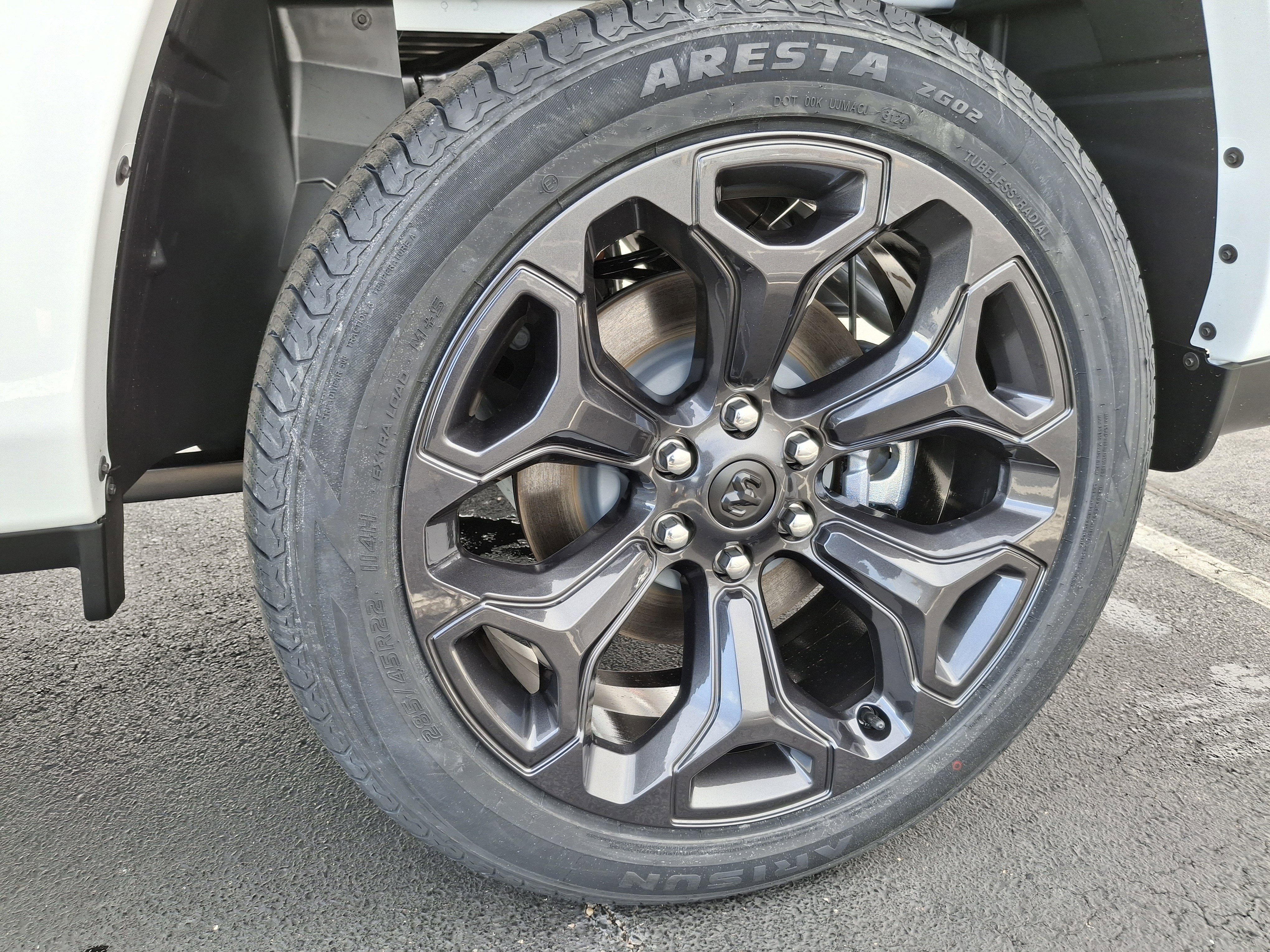 2026 RAM 1500 Big Horn 4x4 Crew Cab 5'7 Box