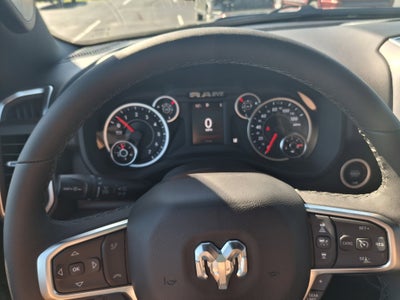 2026 RAM 1500 Big Horn 4x4 Crew Cab 5'7 Box