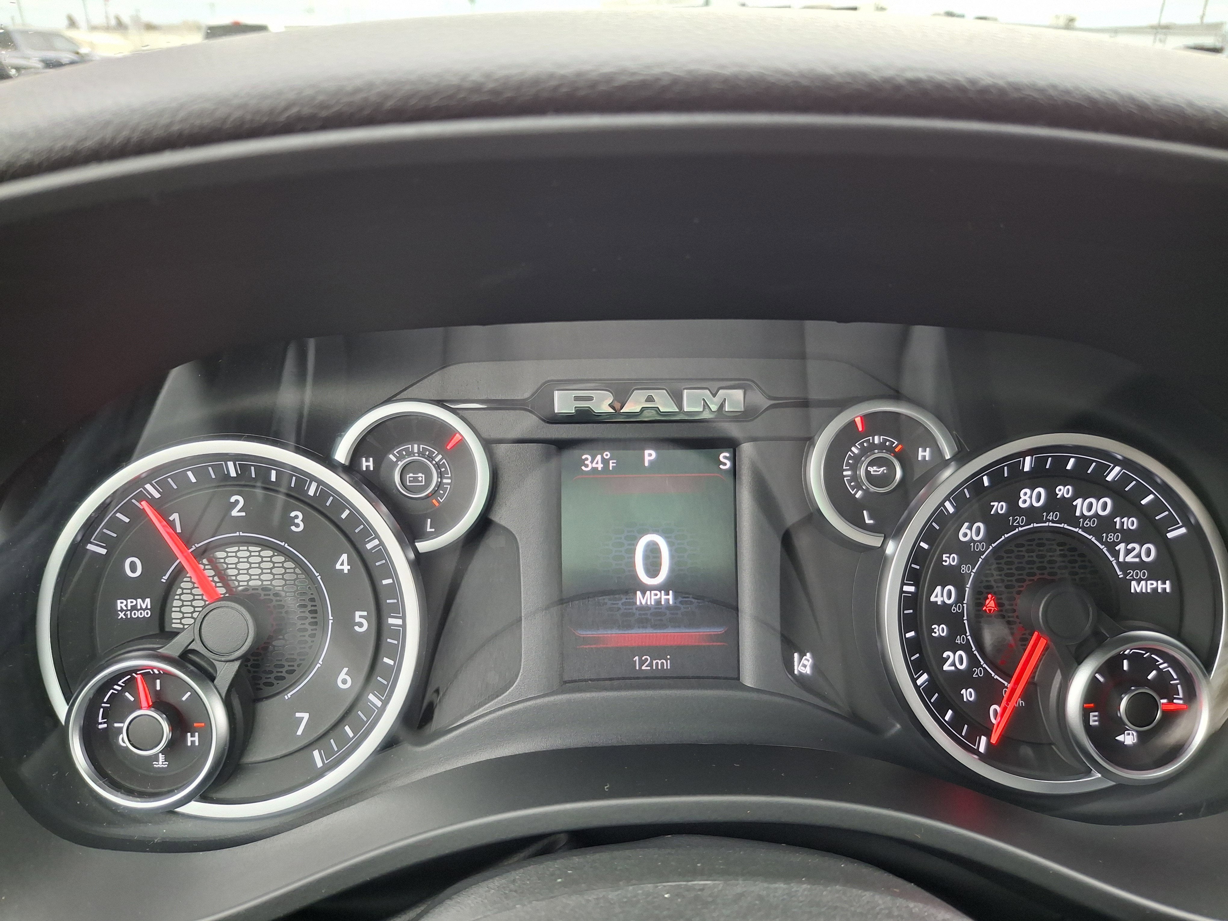 2026 RAM 1500 Big Horn 4x4 Crew Cab 5'7 Box