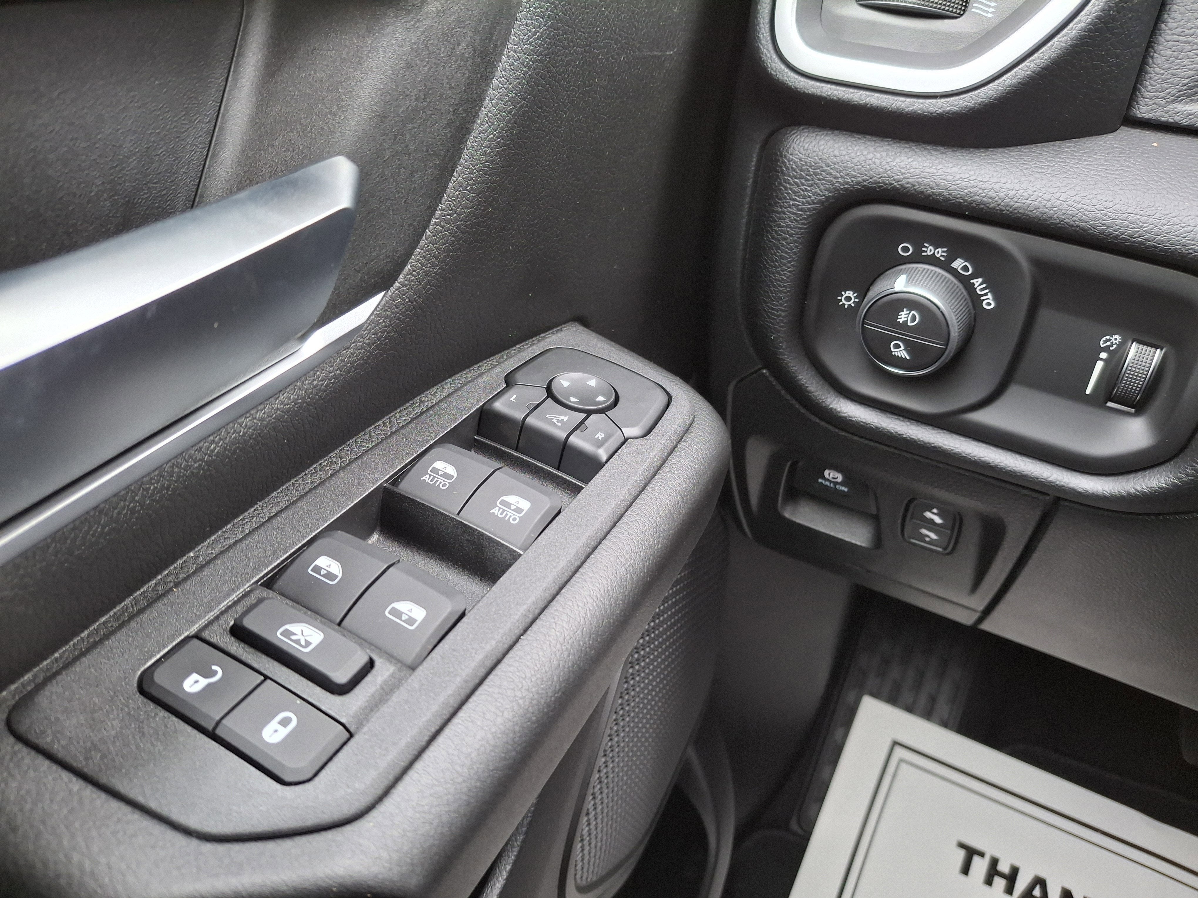 2026 RAM 1500 Big Horn 4x4 Crew Cab 5'7 Box