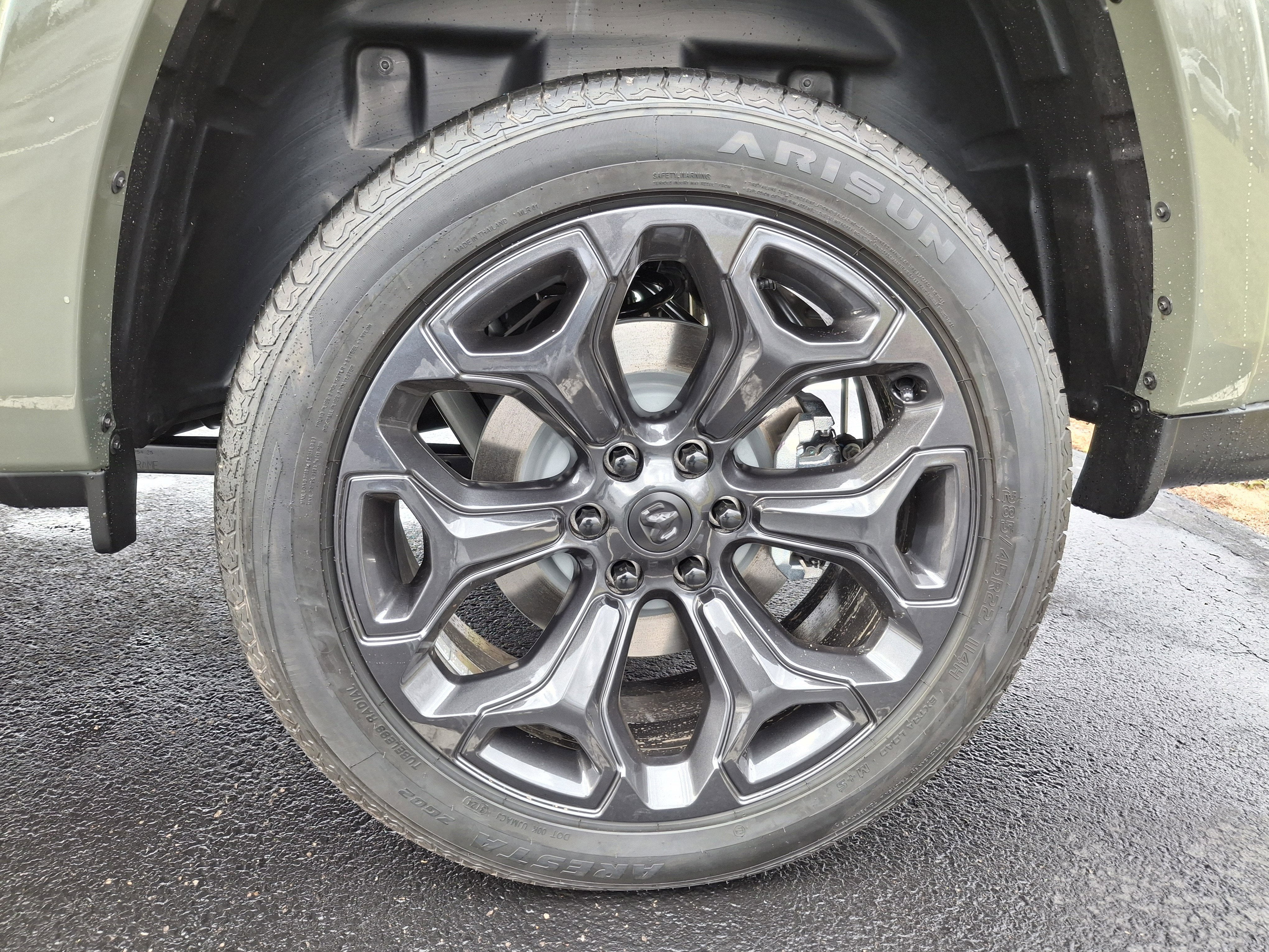 2026 RAM 1500 Big Horn 4x4 Crew Cab 5'7 Box