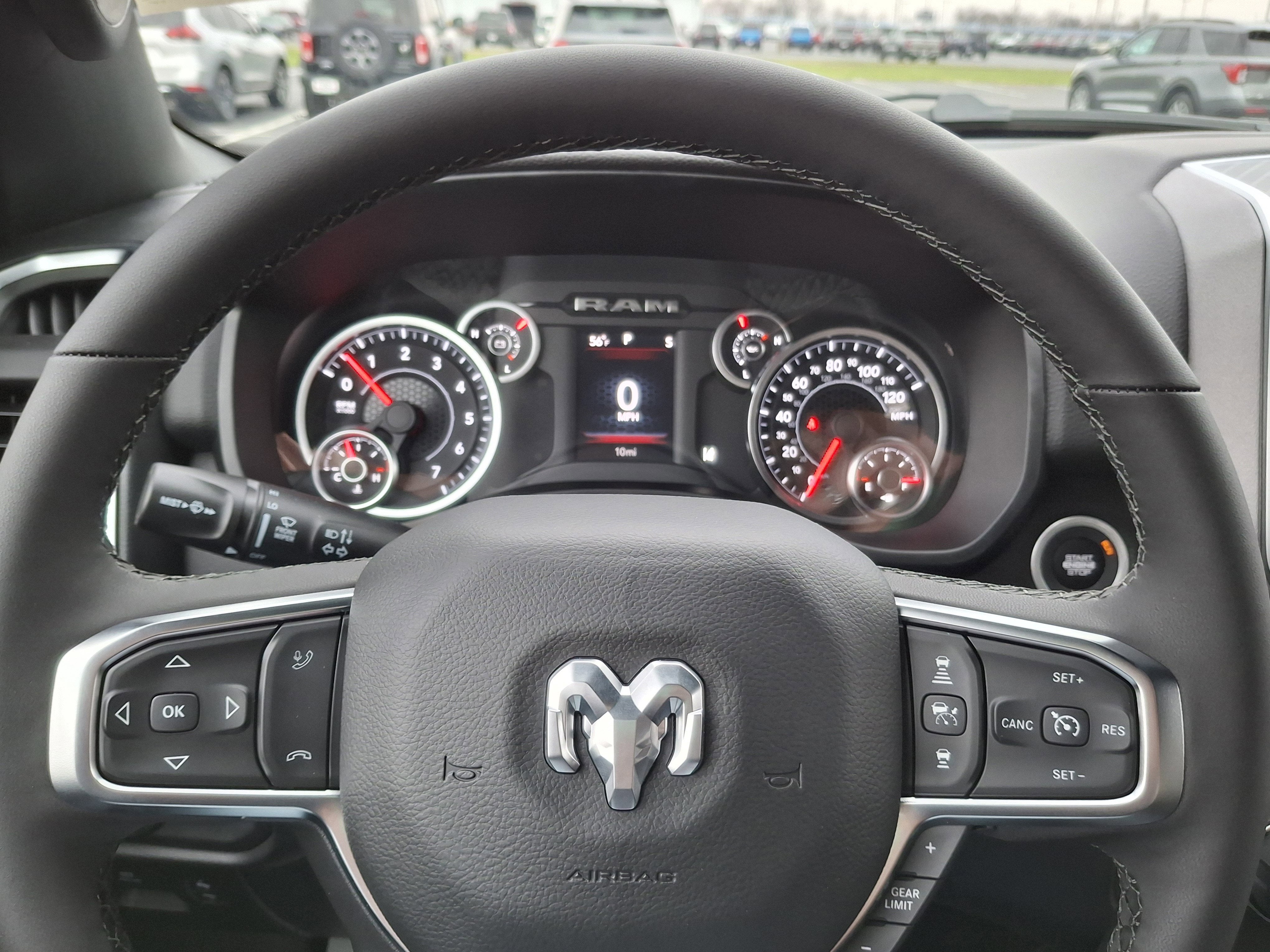 2026 RAM 1500 Big Horn 4x4 Crew Cab 5'7 Box