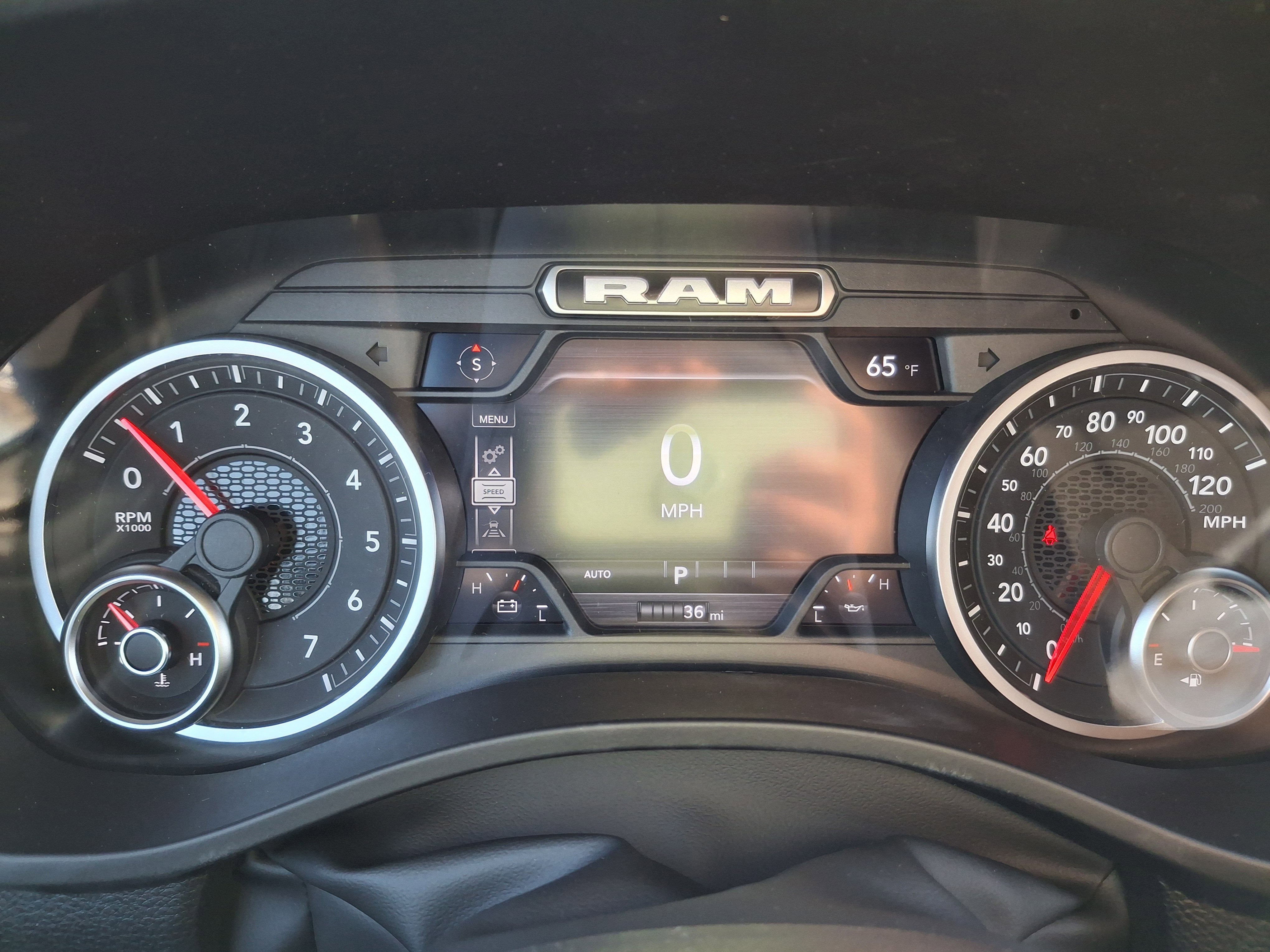 2026 RAM 1500 Big Horn 4x4 Crew Cab 5'7 Box