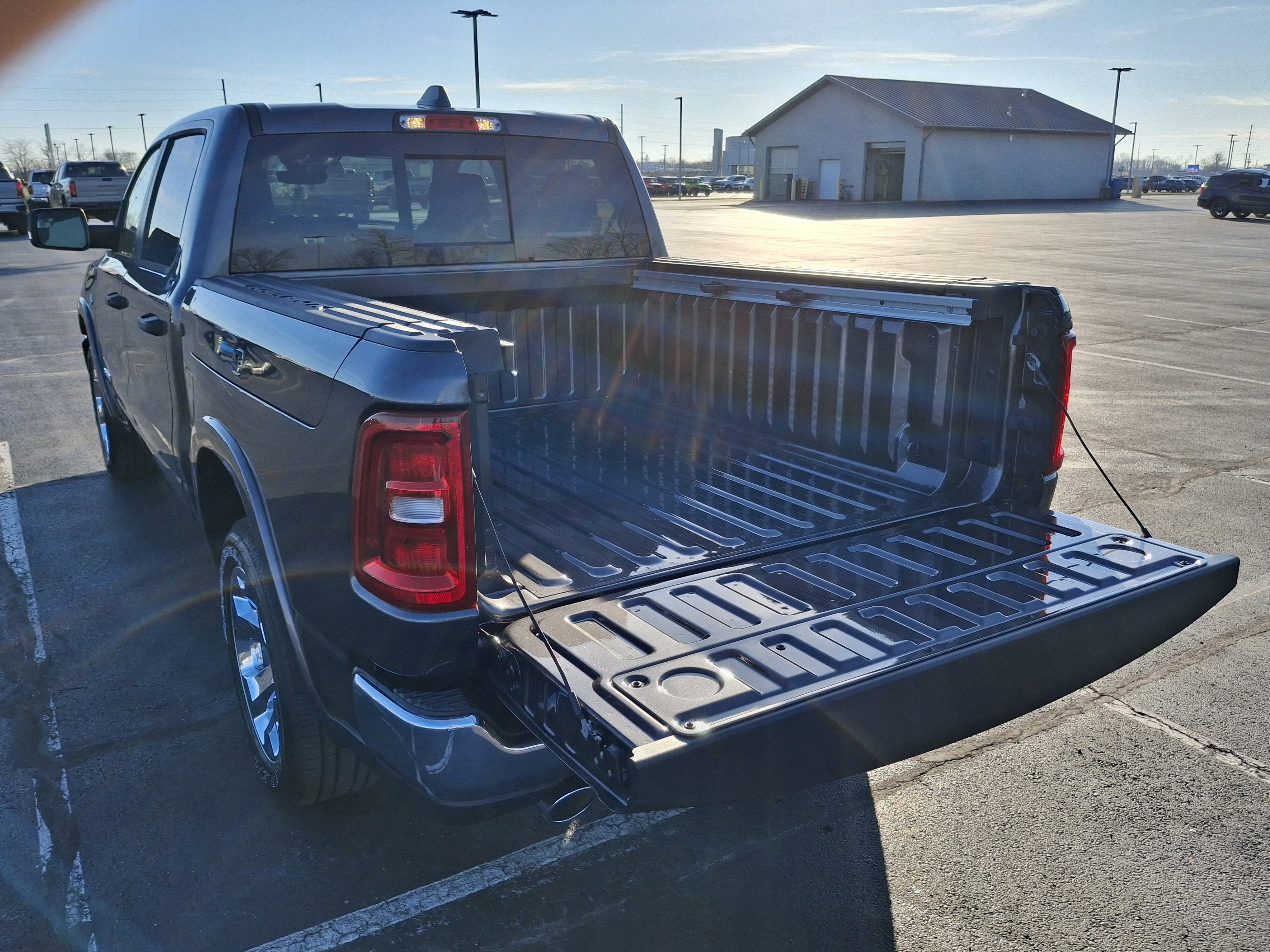 2026 RAM 1500 Big Horn 4x4 Crew Cab 5'7 Box