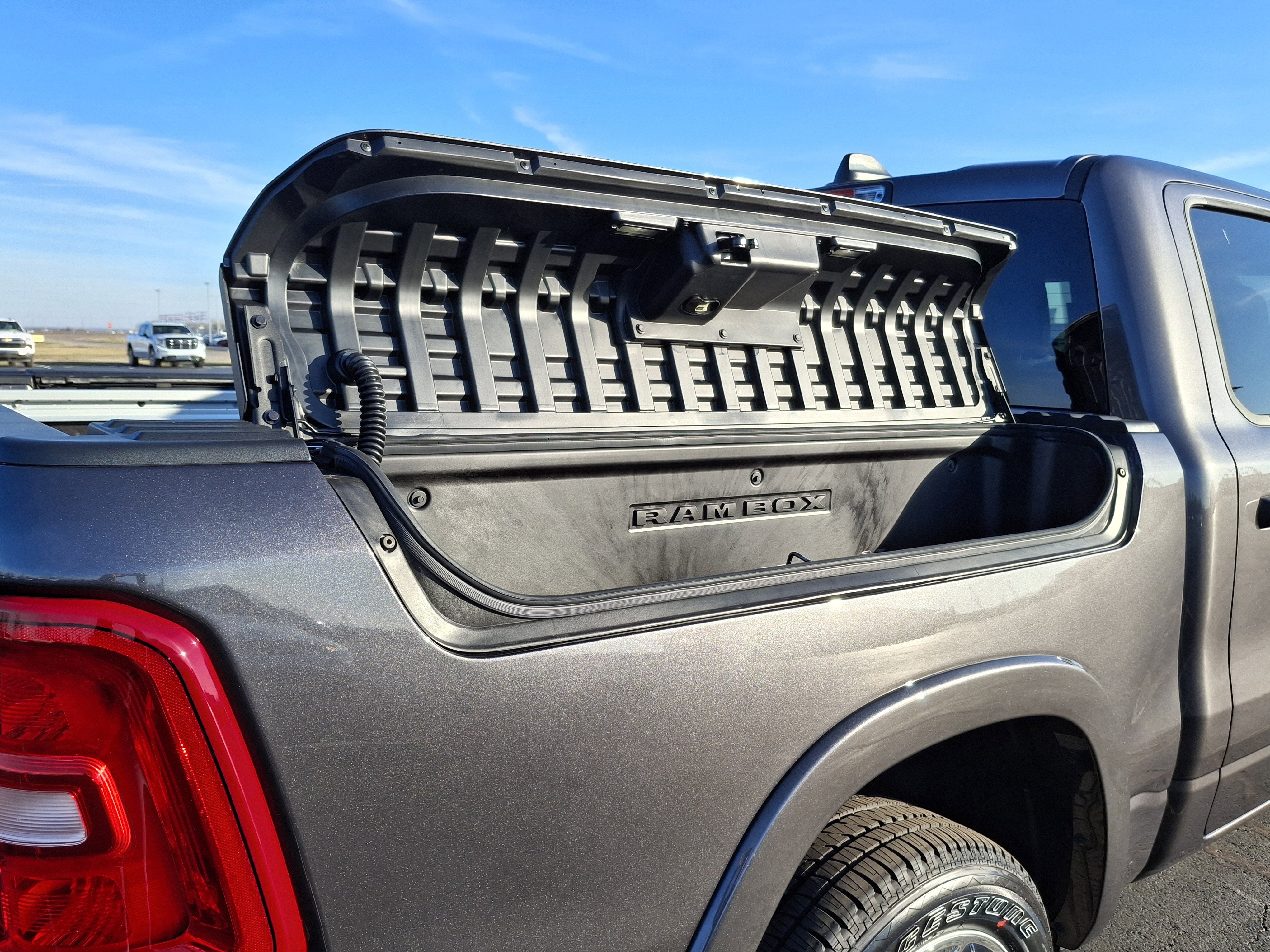 2026 RAM 1500 Big Horn 4x4 Crew Cab 5'7 Box