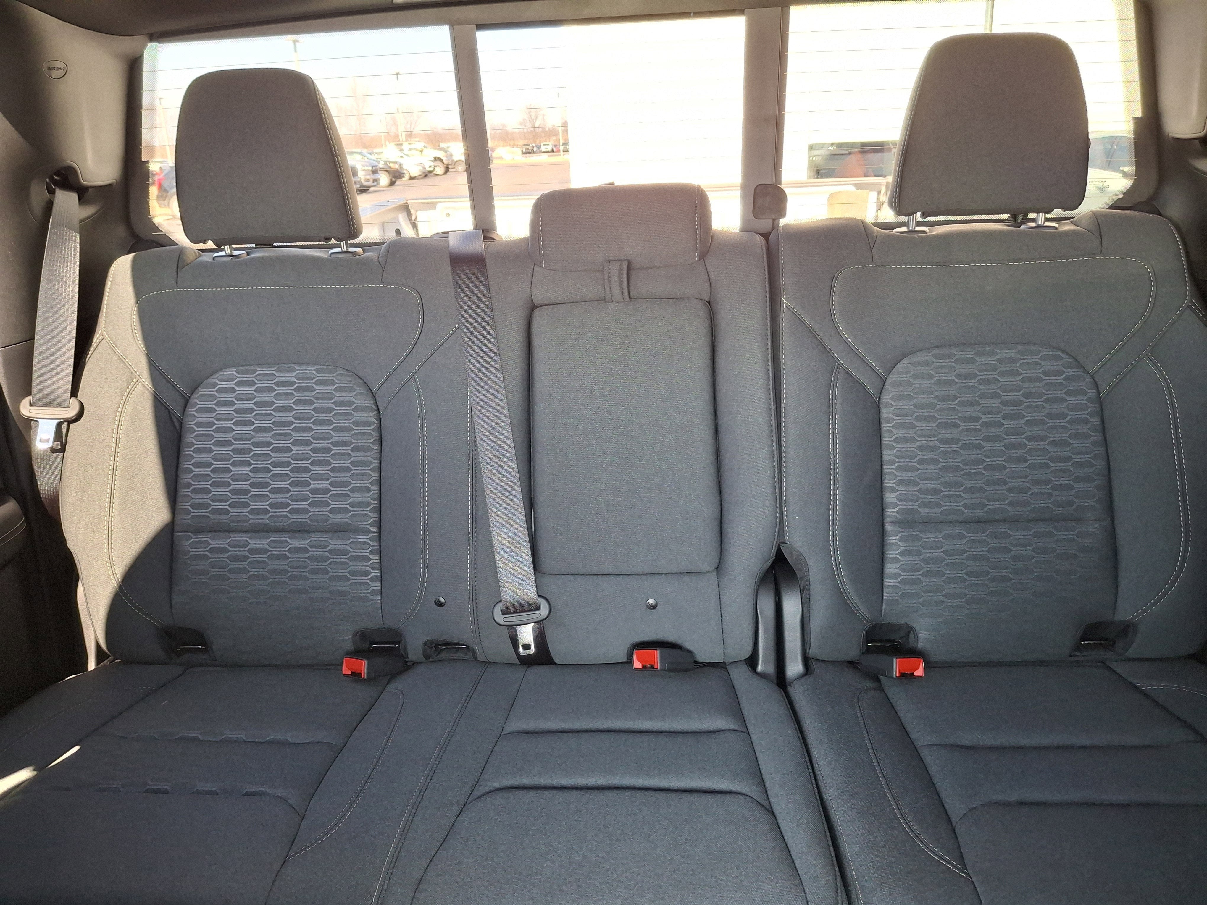 2026 RAM 1500 Big Horn 4x4 Crew Cab 5'7 Box