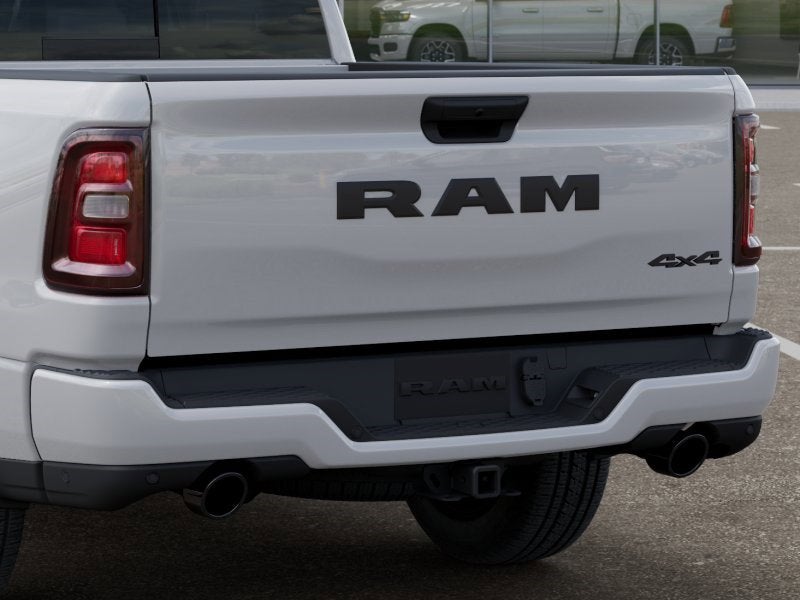 2026 RAM 1500 Express 4x4 Crew Cab 5'7 Box