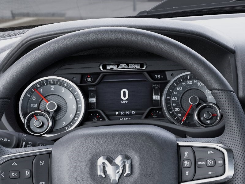 2026 RAM 1500 Express 4x4 Crew Cab 5'7 Box