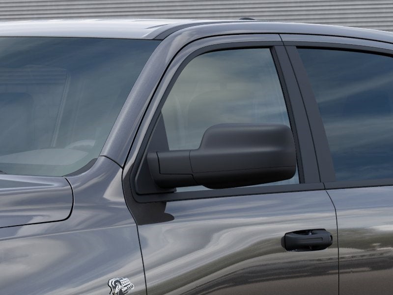 2026 RAM 1500 Express 4x4 Crew Cab 5'7 Box