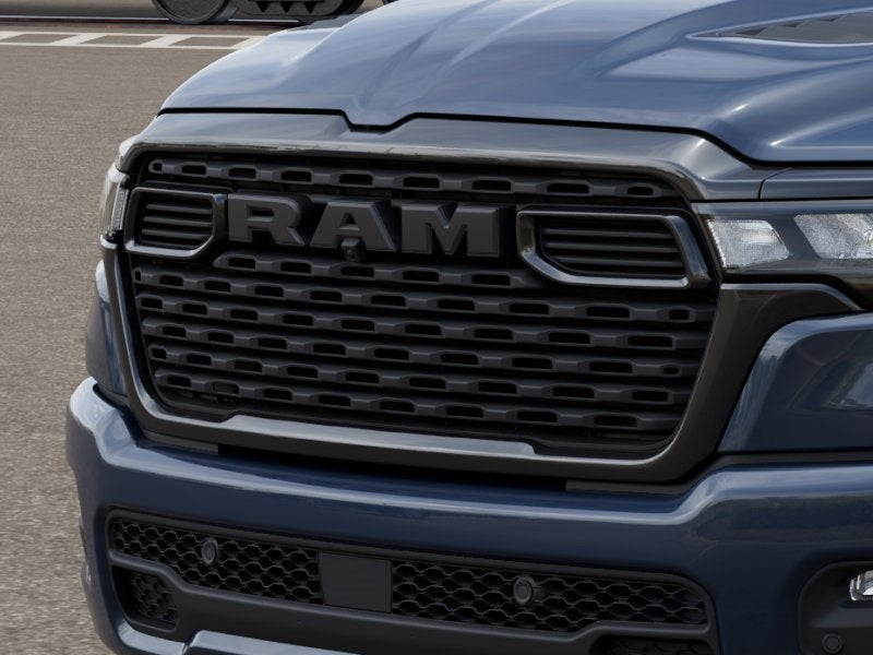 2026 RAM 1500 Express 4x4 Crew Cab 5'7 Box