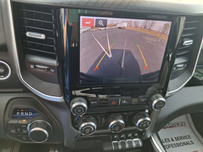 2026 RAM 1500 Express 4x4 Crew Cab 5'7 Box