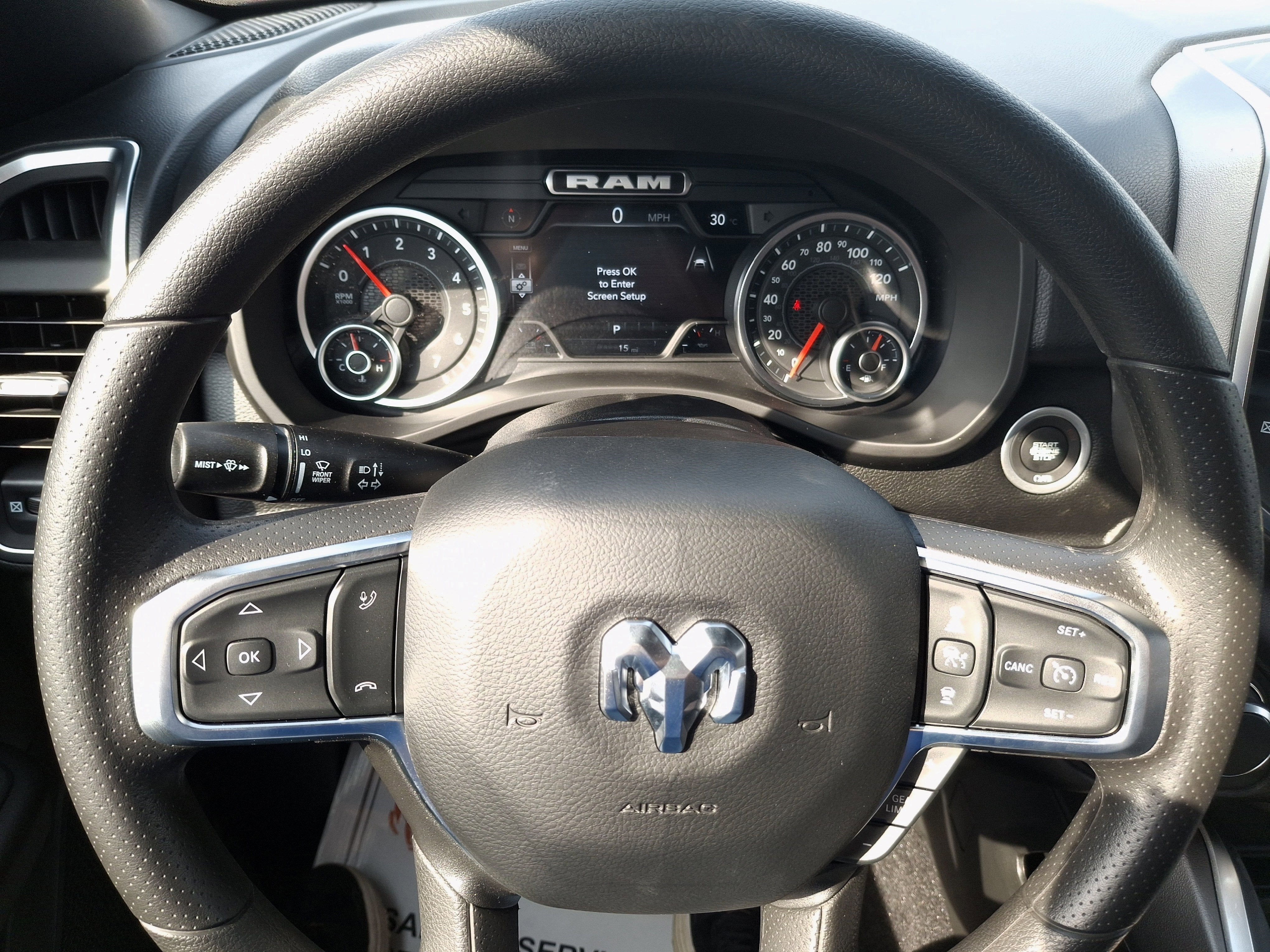 2026 RAM 1500 Express 4x4 Crew Cab 5'7 Box