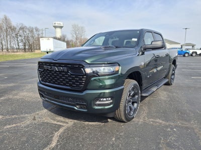 2026 RAM 1500 Express 4x4 Crew Cab 5'7 Box