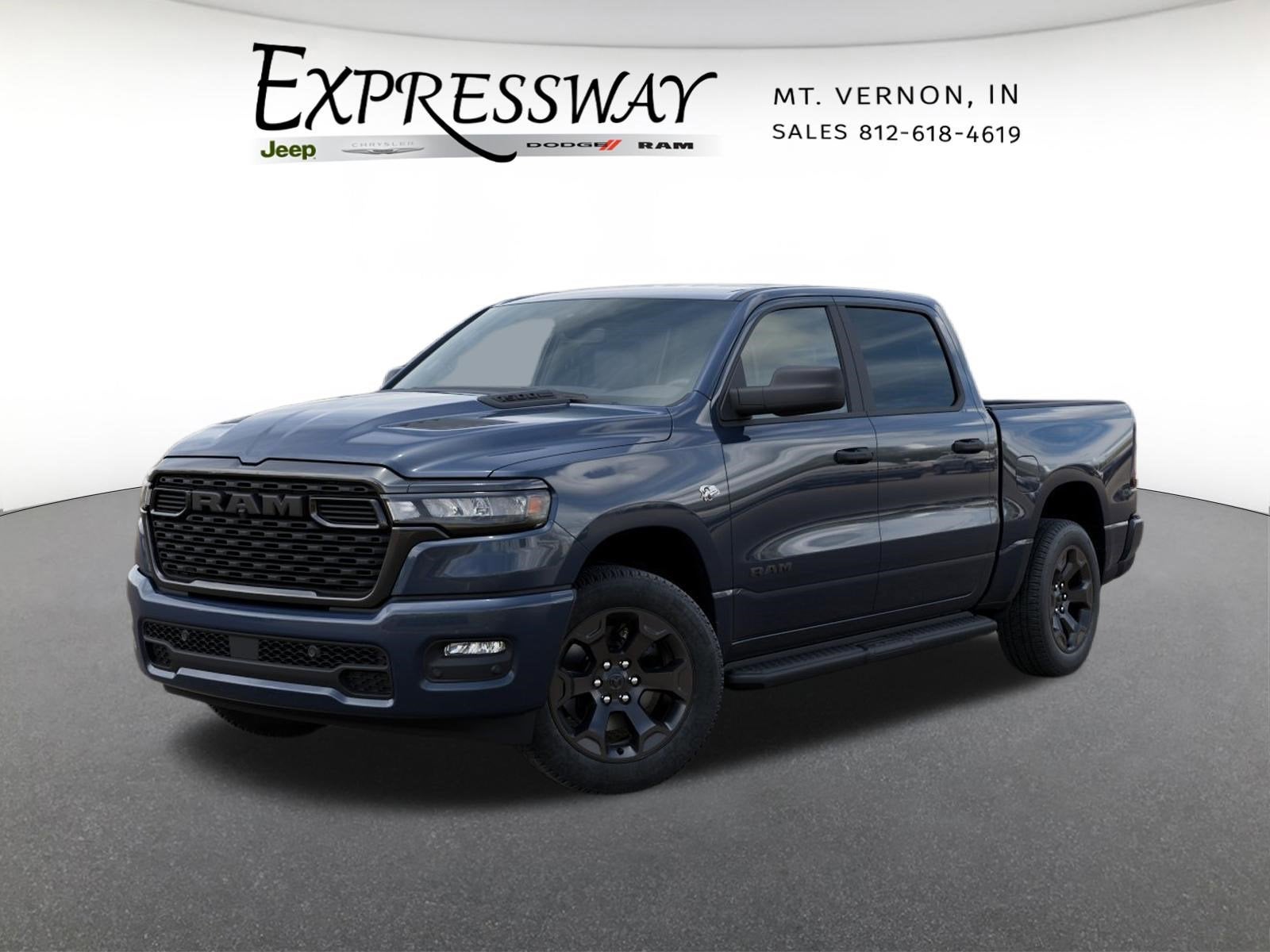 2026 RAM 1500 Express 4x4 Crew Cab 5'7 Box