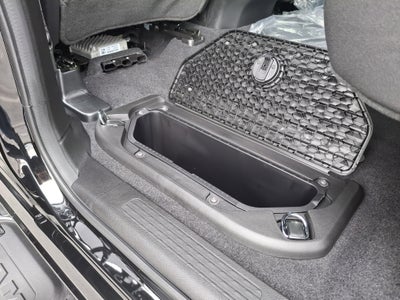 2026 RAM 1500 Express 4x4 Crew Cab 5'7 Box