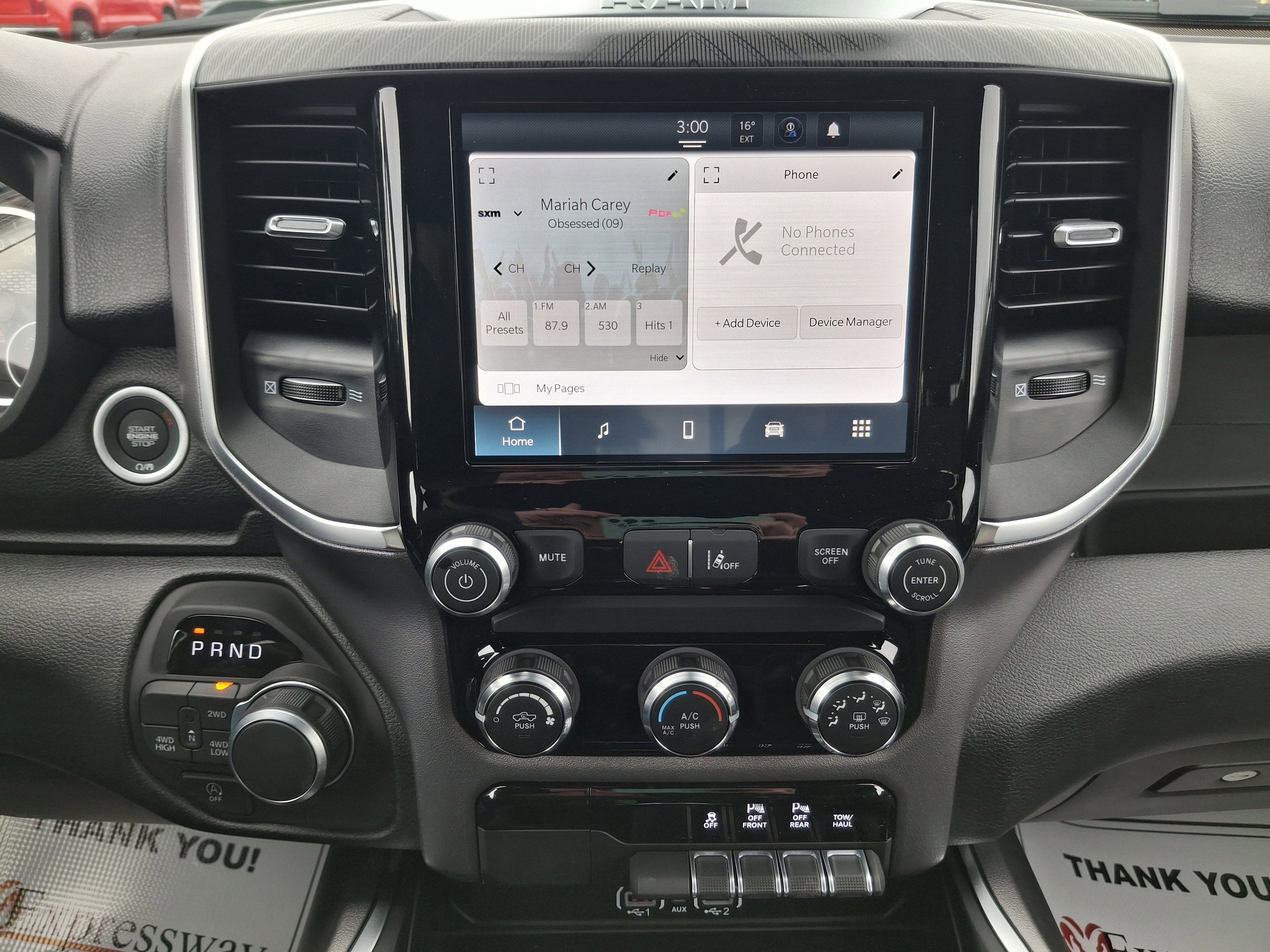 2026 RAM 1500 Express 4x4 Crew Cab 5'7 Box