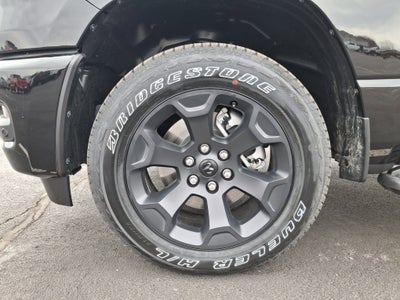 2026 RAM 1500 Express 4x4 Crew Cab 5'7 Box