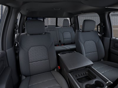 2026 RAM 1500 Express 4x4 Crew Cab 5'7 Box