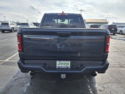 2026 RAM 1500 Express 4x4 Crew Cab 5'7 Box