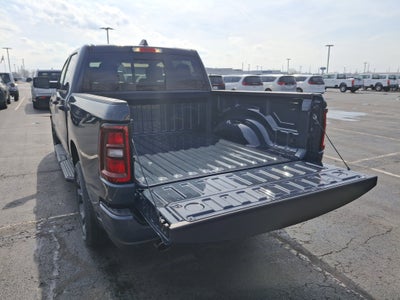 2026 RAM 1500 Express 4x4 Crew Cab 5'7 Box