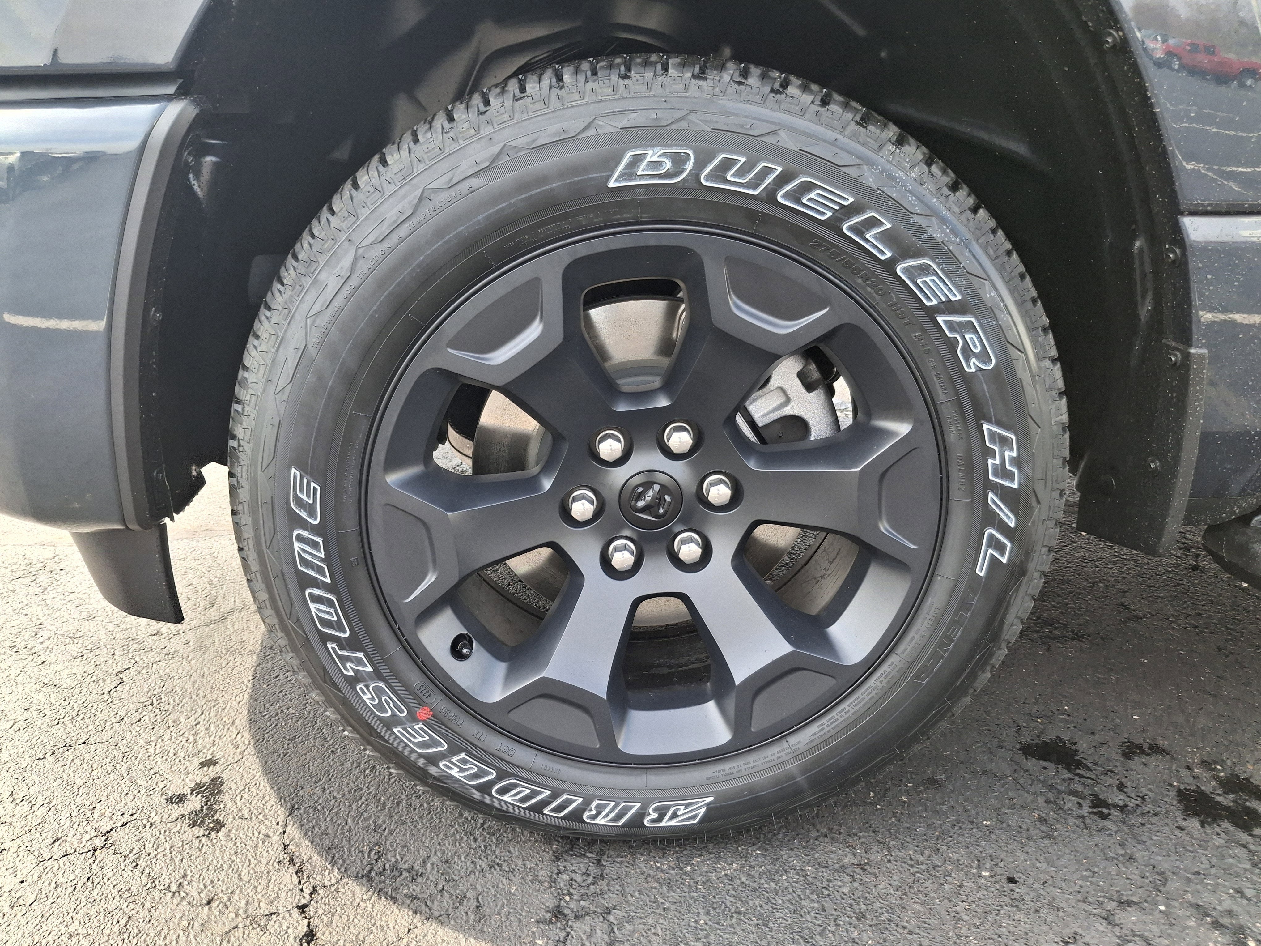 2026 RAM 1500 Express 4x4 Crew Cab 5'7 Box