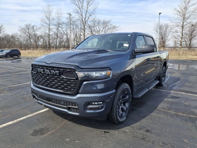 2026 RAM 1500 Express 4x4 Crew Cab 5'7 Box