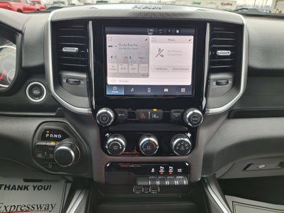 2026 RAM 1500 Express 4x4 Crew Cab 5'7 Box