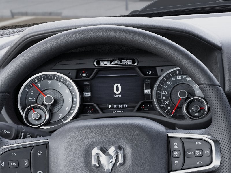 2026 RAM 1500 Express 4x4 Crew Cab 5'7 Box