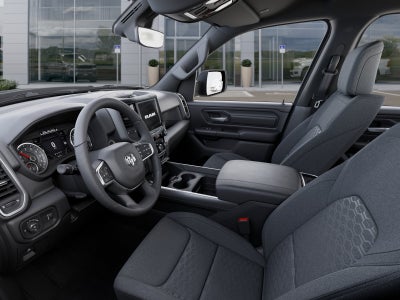 2026 RAM 1500 Express 4x4 Crew Cab 5'7 Box