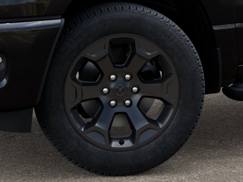 2026 RAM 1500 Express 4x4 Crew Cab 5'7 Box