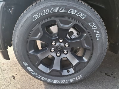 2026 RAM 1500 Express 4x4 Crew Cab 5'7 Box