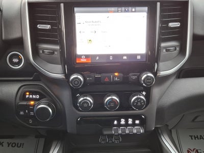 2026 RAM 1500 Express 4x4 Crew Cab 5'7 Box