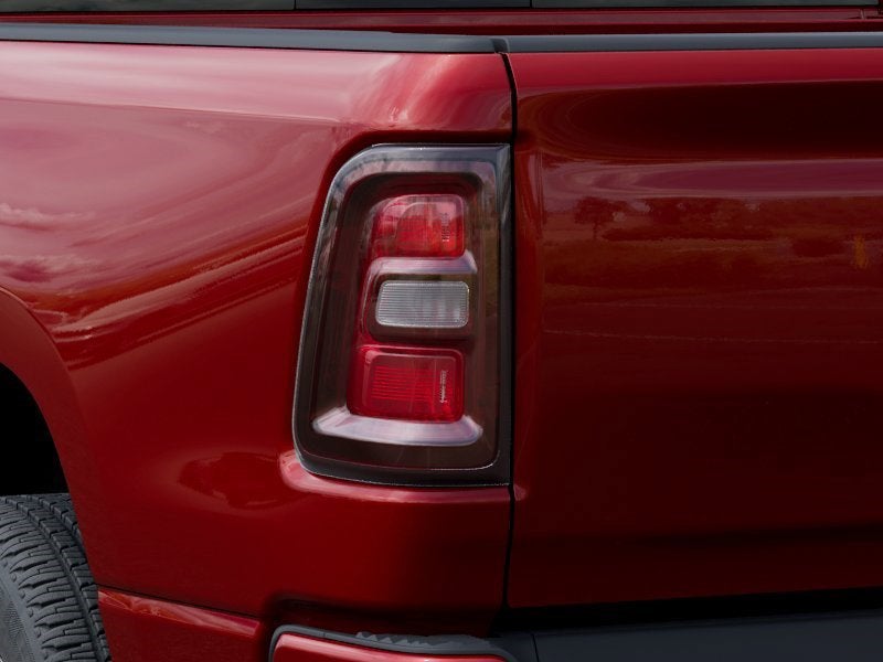 2026 RAM 1500 Express 4x4 Crew Cab 5'7 Box