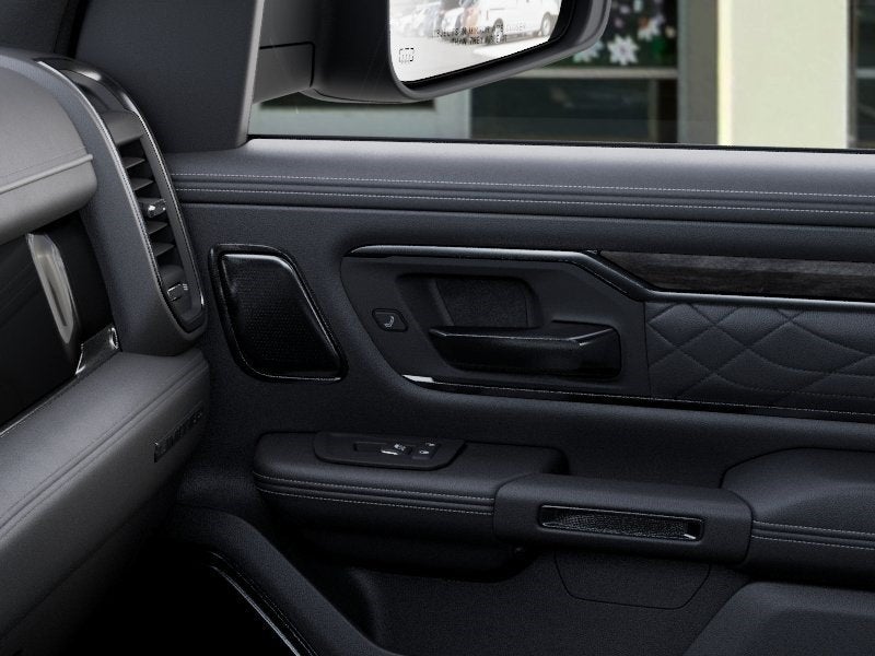 2027 RAM 1500 Limited 4x4 Crew Cab 5'7 Box
