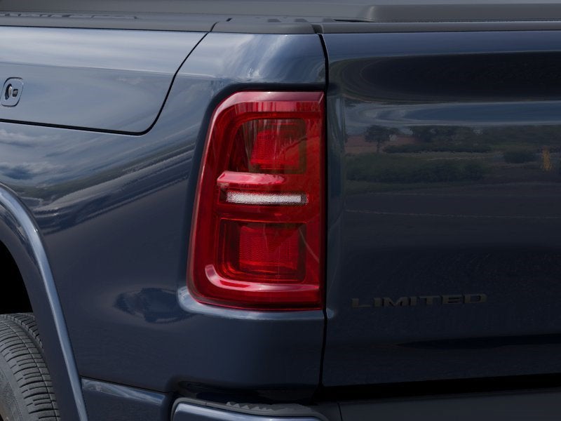 2027 RAM 1500 Limited 4x4 Crew Cab 5'7 Box