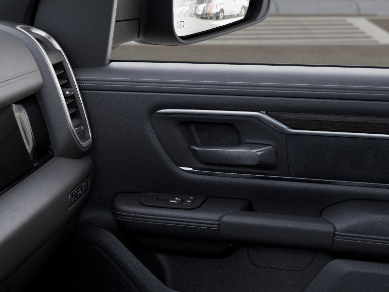 2026 RAM 1500 Laramie 4x4 Crew Cab 5'7 Box