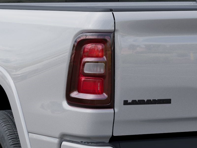 2026 RAM 1500 Laramie 4x4 Crew Cab 5'7 Box