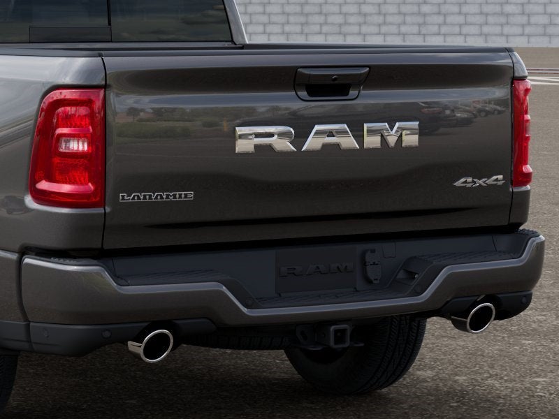 2027 RAM 1500 Laramie 4x4 Crew Cab 5'7 Box