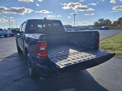 2026 RAM 1500 Laramie 4x4 Crew Cab 5'7 Box