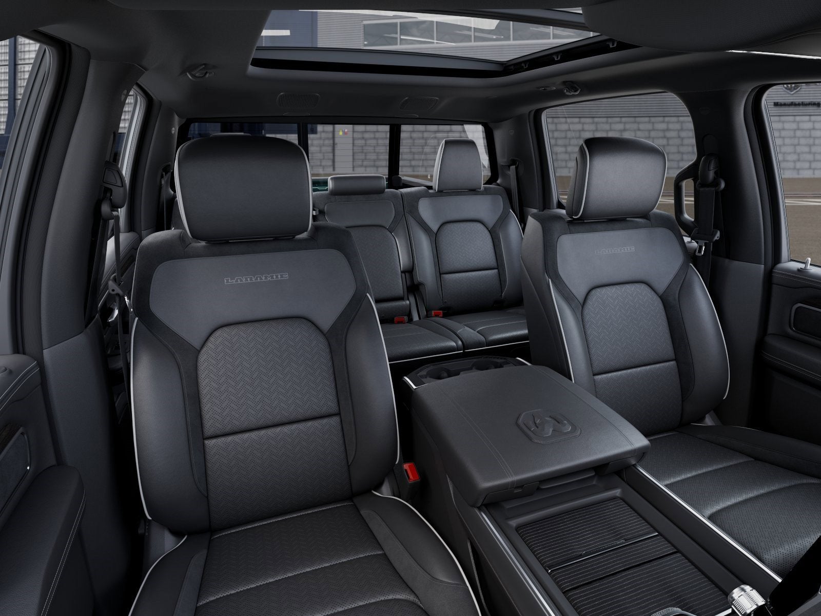 2026 RAM 1500 Laramie 4x4 Crew Cab 5'7 Box