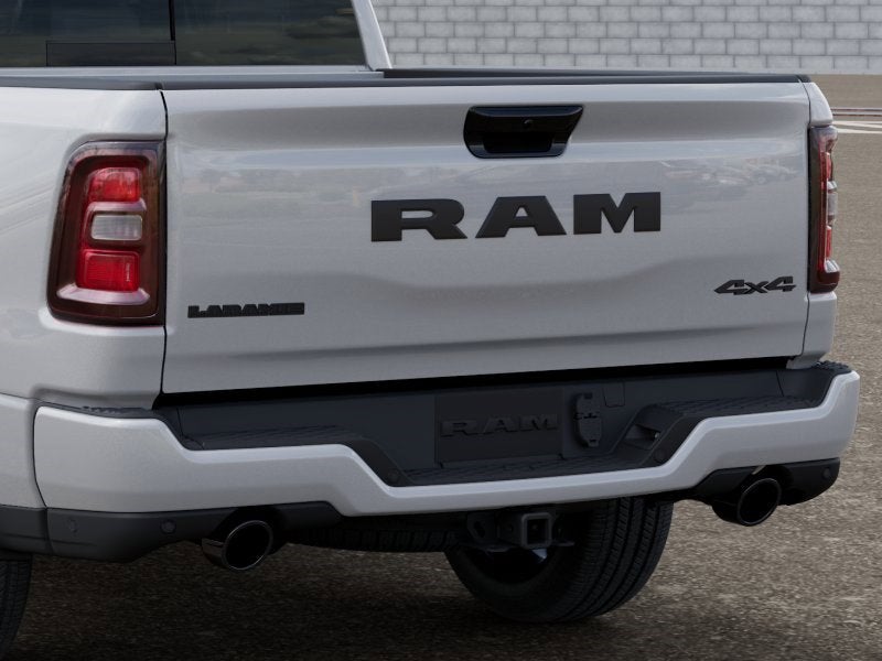 2026 RAM 1500 Laramie 4x4 Crew Cab 5'7 Box
