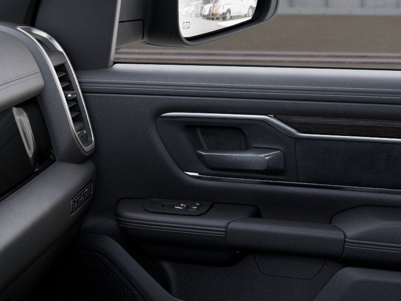 2026 RAM 1500 Laramie 4x4 Crew Cab 5'7 Box