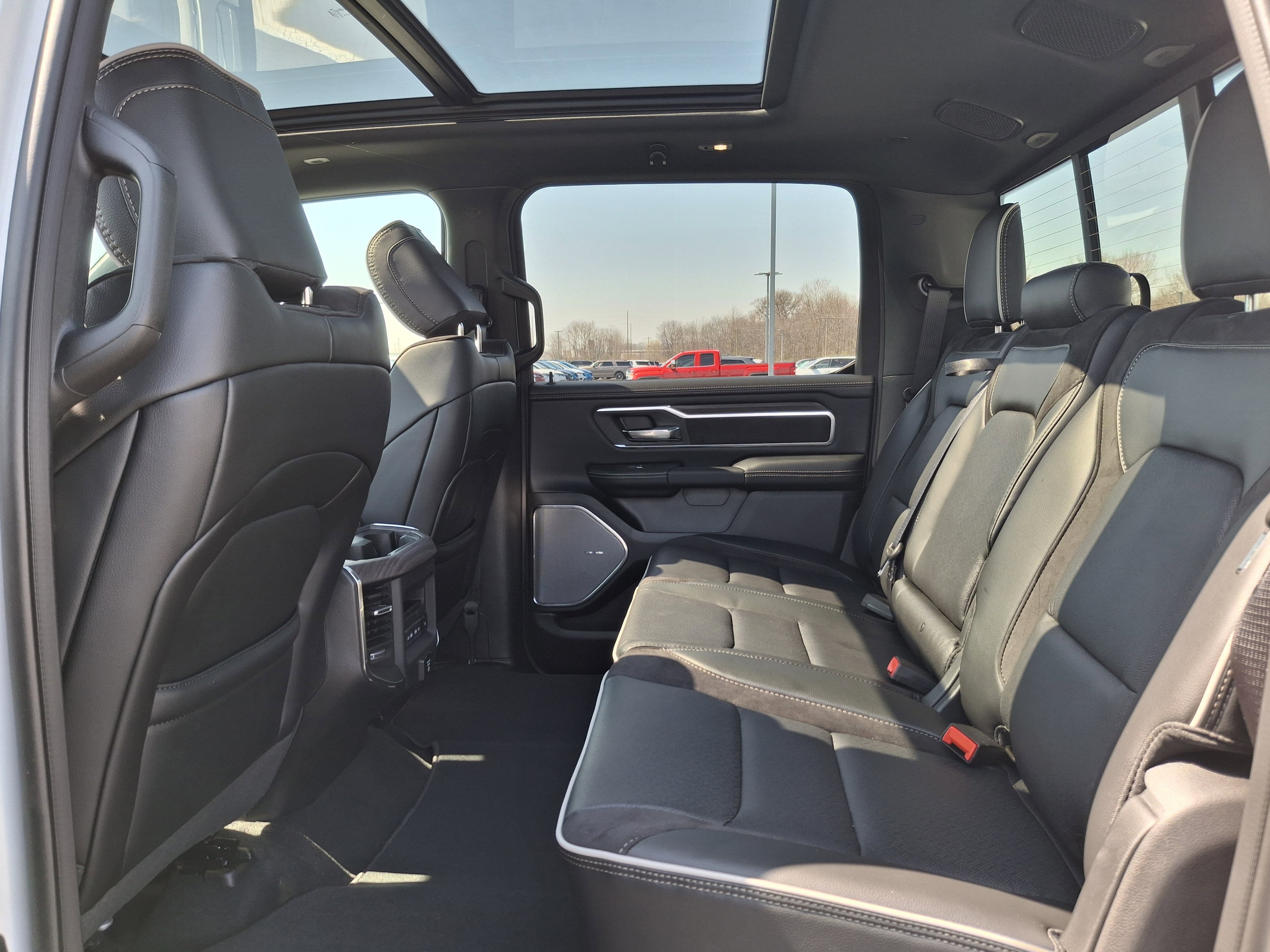 2026 RAM 1500 Laramie 4x4 Crew Cab 5'7 Box