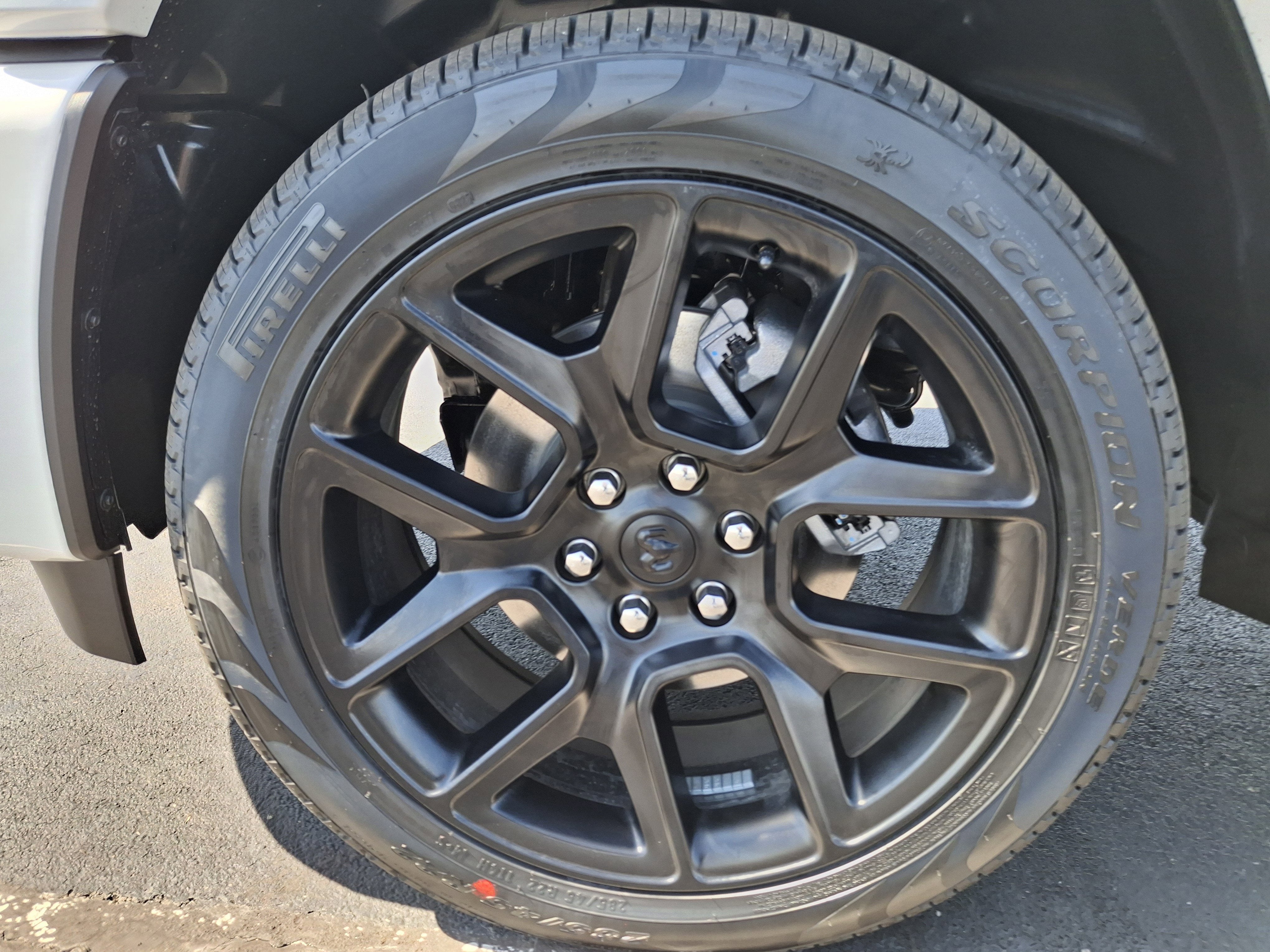 2026 RAM 1500 Laramie 4x4 Crew Cab 5'7 Box