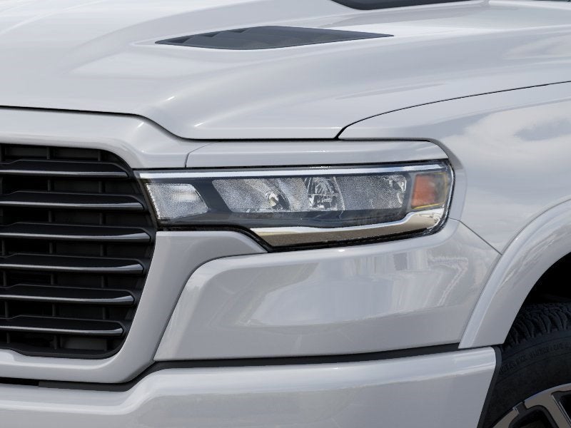 2026 RAM 1500 Laramie 4x4 Crew Cab 5'7 Box