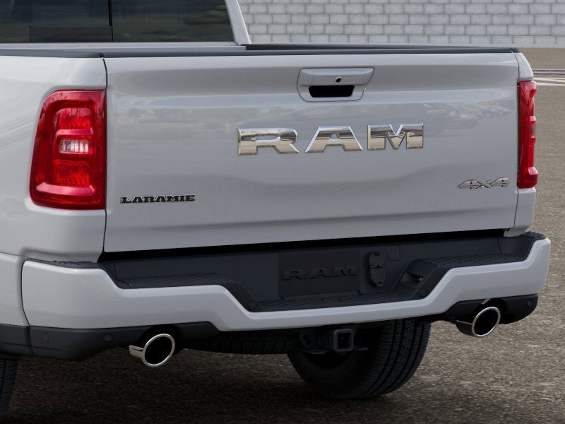 2026 RAM 1500 Laramie 4x4 Crew Cab 5'7 Box