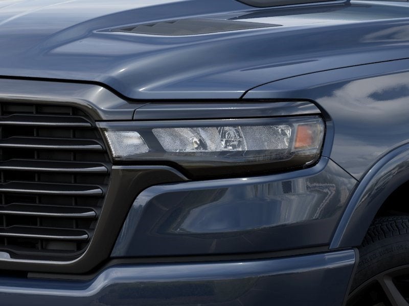 2026 RAM 1500 Laramie 4x4 Crew Cab 5'7 Box